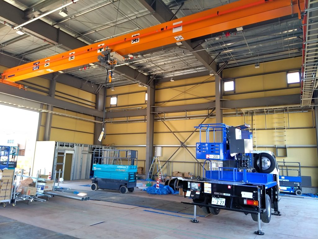 愛知県一宮市に建設中の名鉄自動車整備株式会社様の配線の取付状況