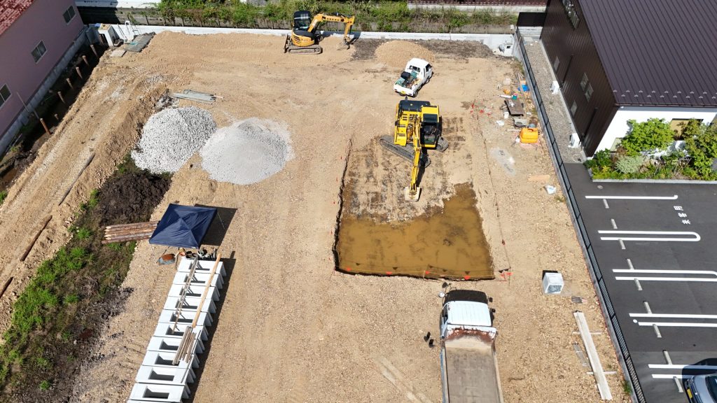 岐阜県岐阜市で建築中の木造老人ホームの現場の航空写真