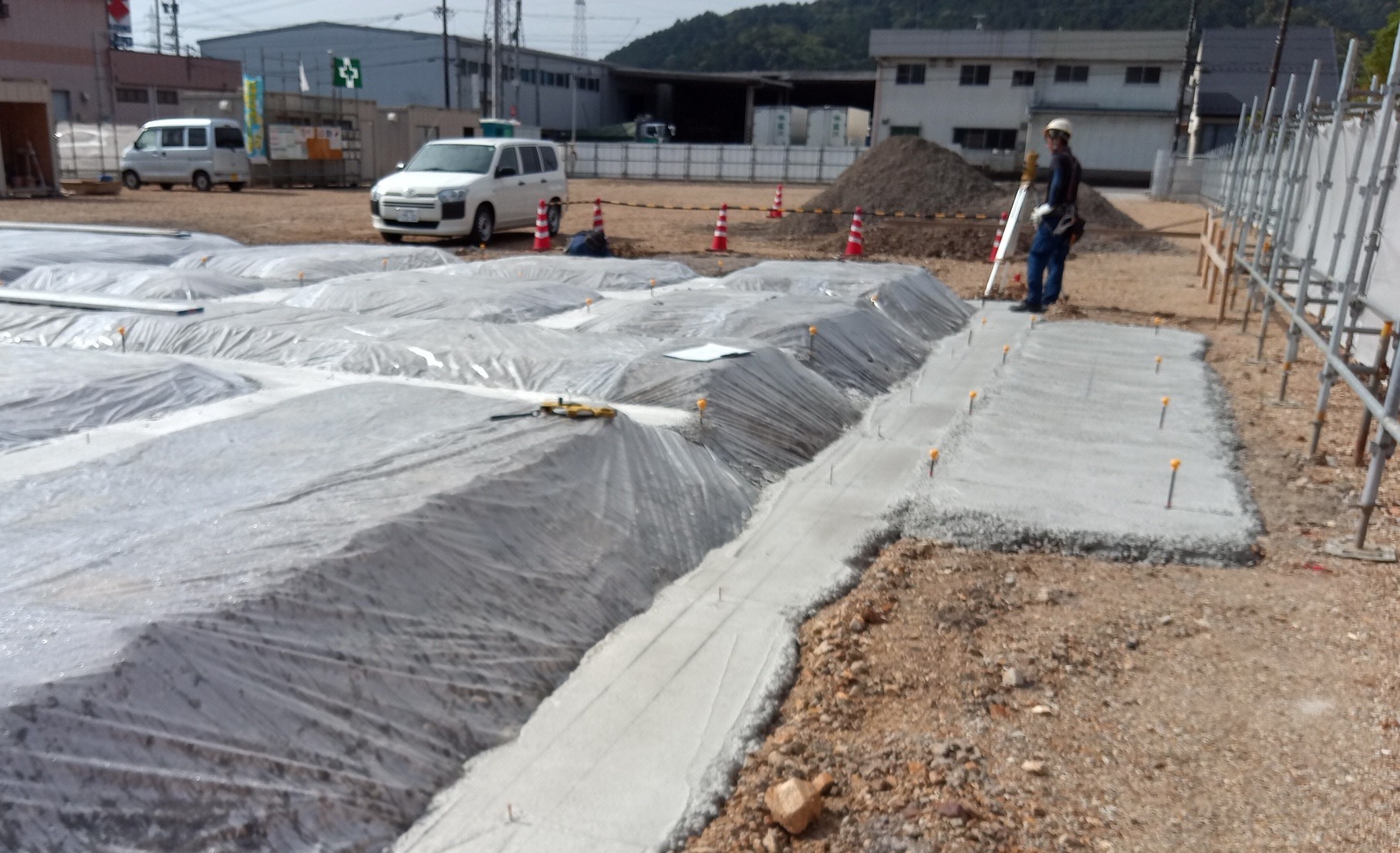 岐阜県岐阜市で建築中の木造老人ホームの墨出しの様子